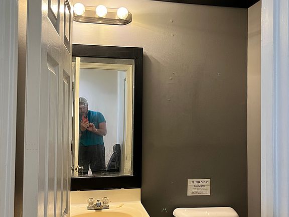 Half bath with new ceiling feature