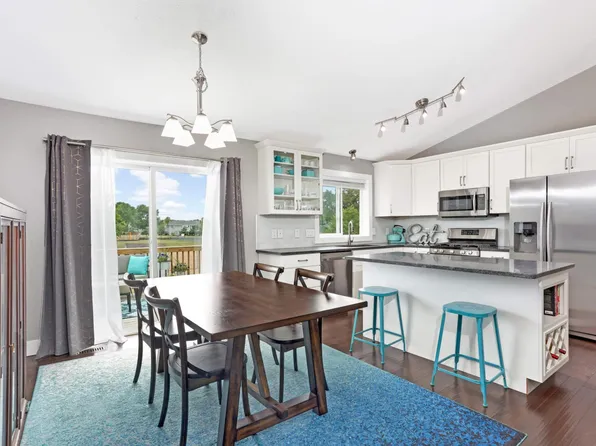 1042 Meadow St, Cologne, MN 55322