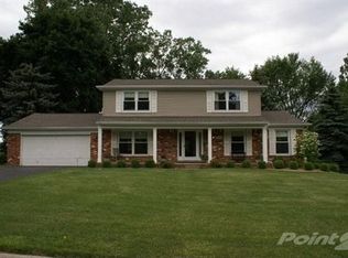 2972 Rambling Way, Bloomfield Hills, MI 48302