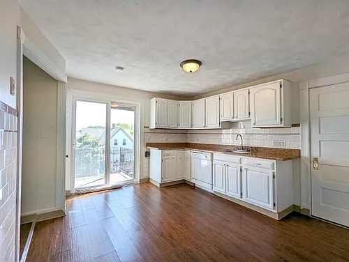 15 Hill St #1 Photo 1