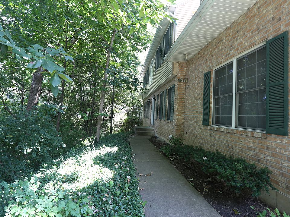 1st image of 1321 Laurel Oaks Dr