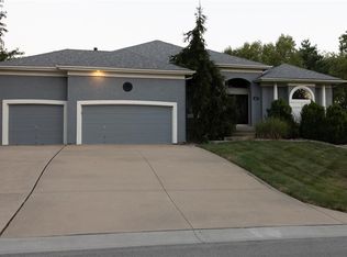 2305 NE Silver Spring Ln, Lees Summit, MO 64086