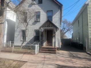 205 Atwater St #1, New Haven, CT 06513