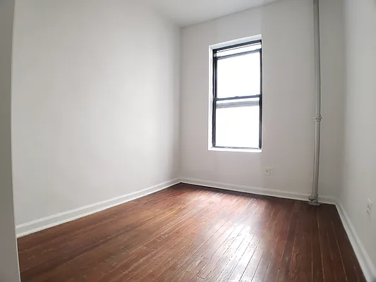 Rented by Keller Williams NYC | media 26