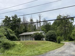 9667 Route 9 W, Athens, NY 12015