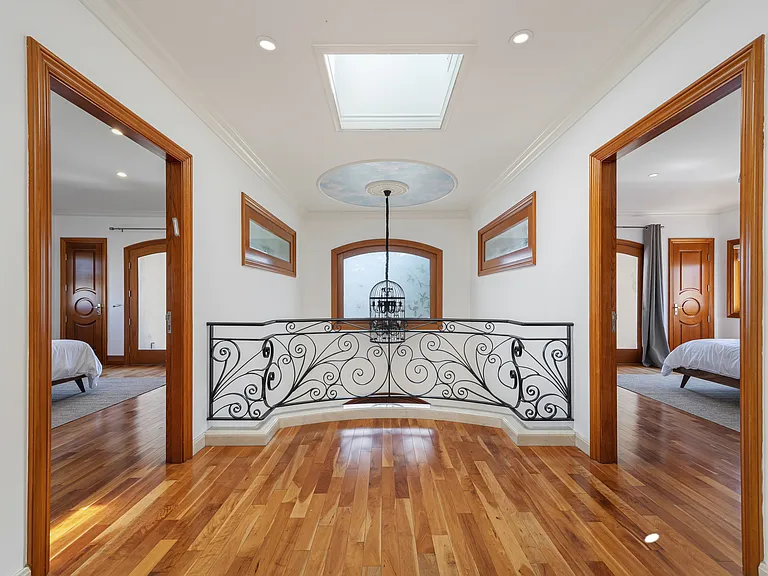 9031 Cresta Dr — Photo 40