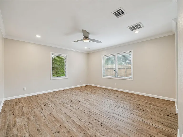 5118 Indigo St — Photo 16