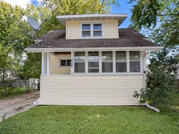 616 Henry St, Neenah, WI 54956