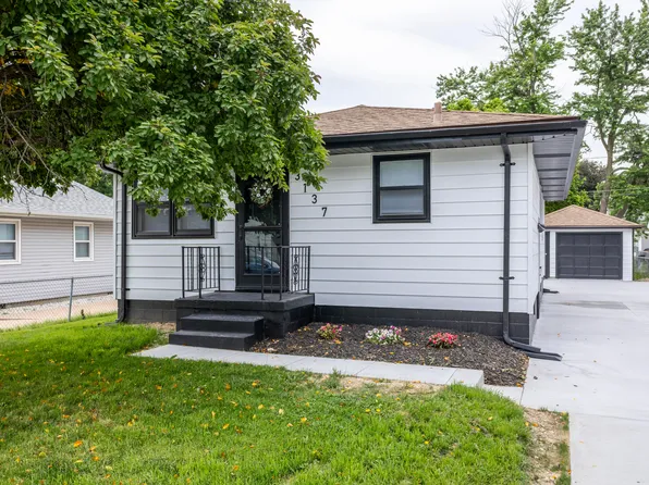3137 Avenue H, Council Bluffs, IA 51501