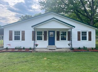 91 Pinson St, Trezevant, TN 38258