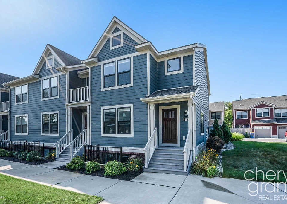 1st image of 451 La Grave Ave SE #12