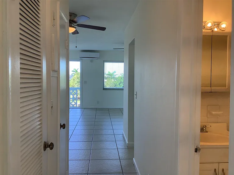 455 Golden Isles Dr #307 — Photo 14