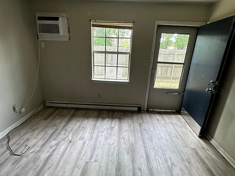2314 Nevada Ave #B — Photo 5