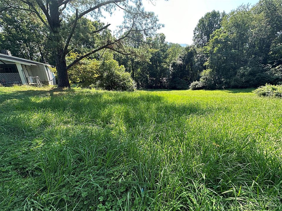 802 Country Club Dr, Waynesville, NC 28786 Zillow