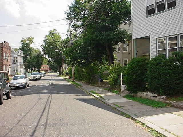 2nd image of 61 Richard St