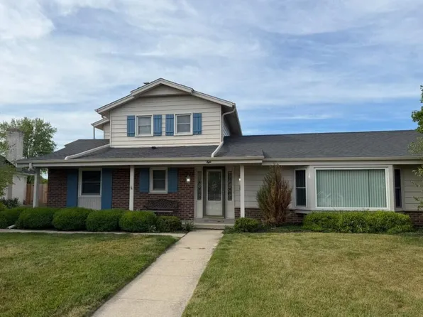 8 Steeplechase DRIVE, Racine, WI 53402