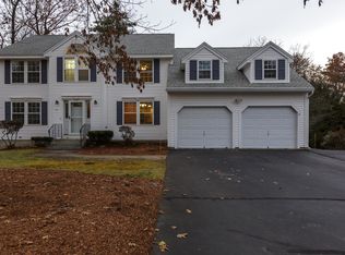 25 Cambridge Dr, Merrimack, NH 03054