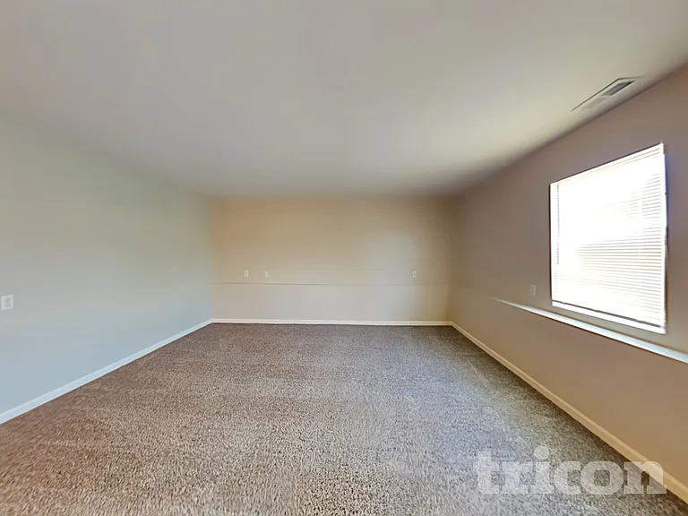 4040 Dogwood Ln — Photo 14