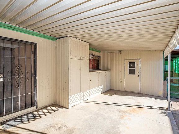 5th image of 2029 S Quail Ave