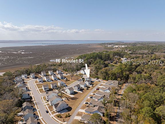 2nd image of 16 Rivulet St