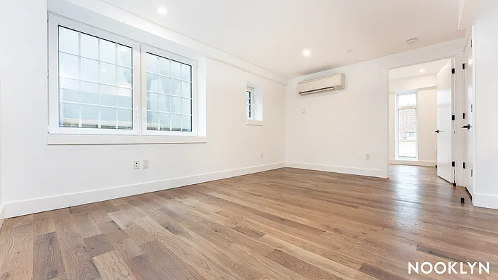 Rented by Nooklyn NYC LLC | media 53