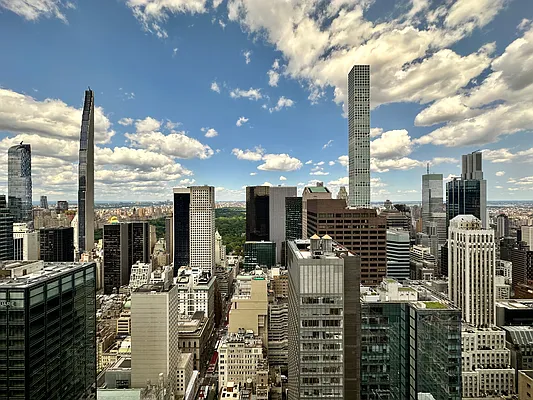 641 5th Avenue #36H in Midtown, Manhattan | StreetEasy
