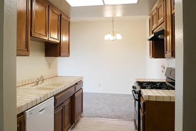15045 Dickens St #205 — Photo 12