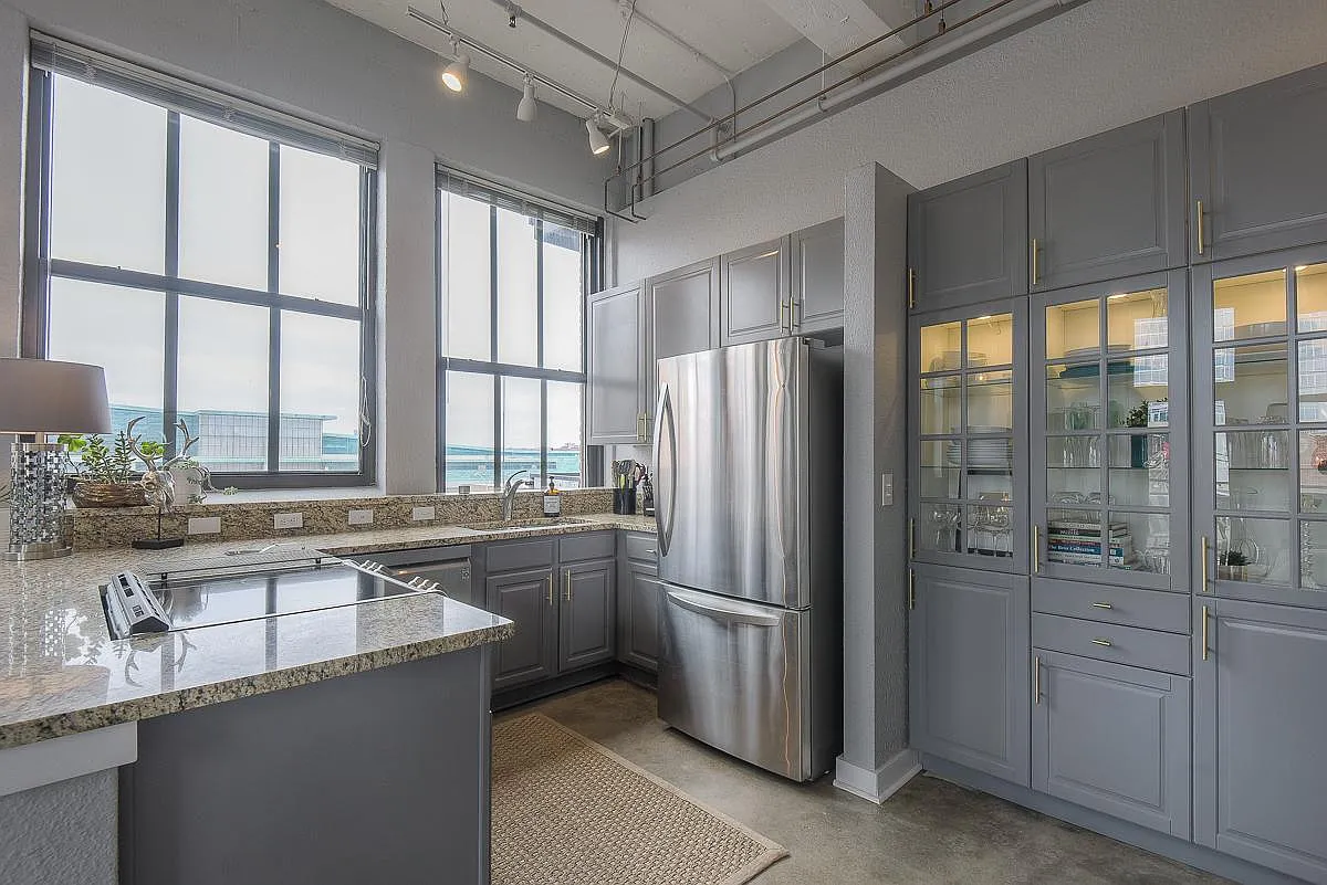 1 bed, 790 sqft, $1,750 — Photo 3