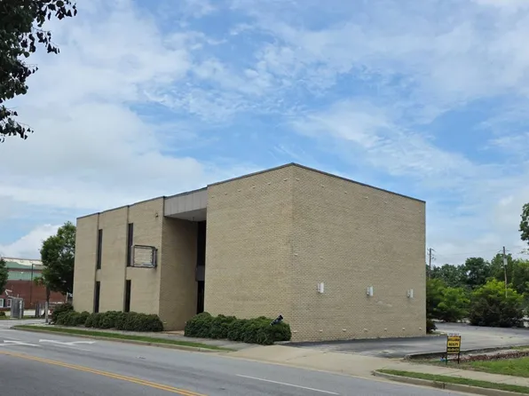 300 E Main St, Bennettsville, SC 29512