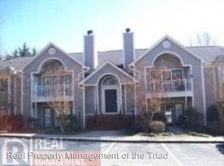 3701-1 E Cotswold Ter, Greensboro, NC 27410
