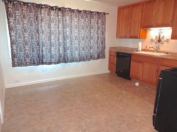 5th image of 2510 Colfax St