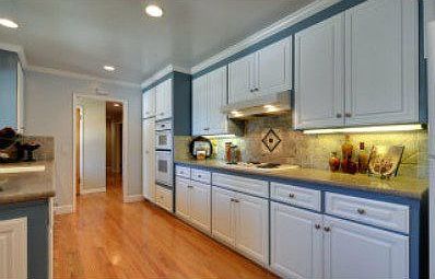 4th image of 1706 Cherry Grove Dr