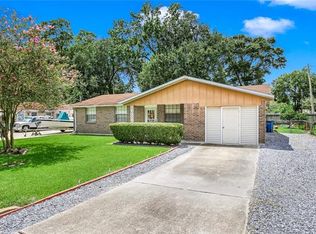 340 Davis Dr, Luling, LA 70070