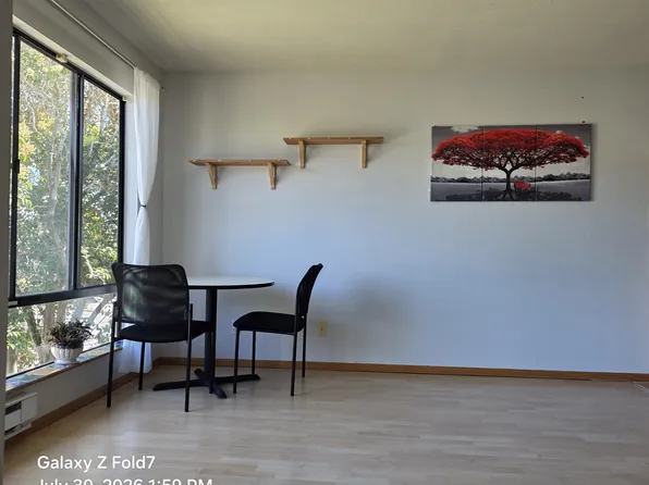 3 Commodore Dr Unit 354, Emeryville, CA 94608