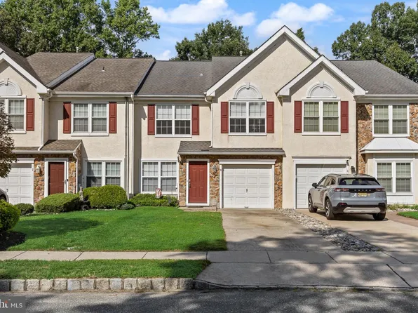 9 Jessica Ct, Marlton, NJ 08053
