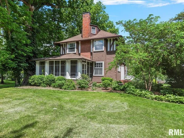 3 Duncan Park, Jacksonville, IL 62650