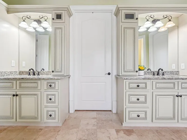 343 Summer Garden Dr — Photo 49