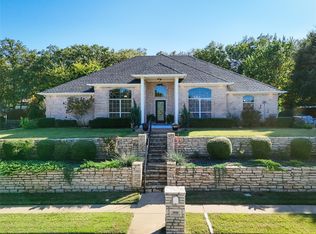 1910 Maplewood Dr, Weatherford, TX 76087
