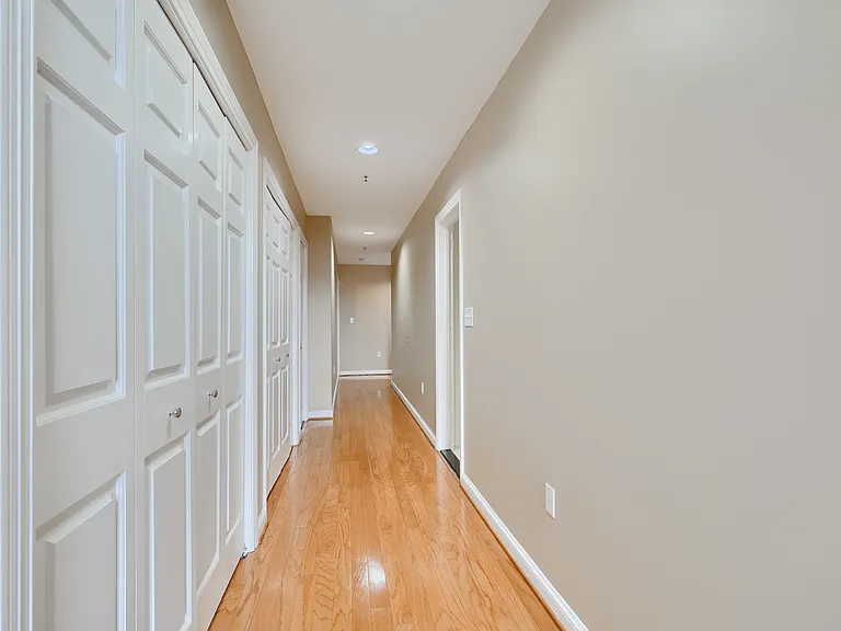 10 E Lee St #706 — Photo 13