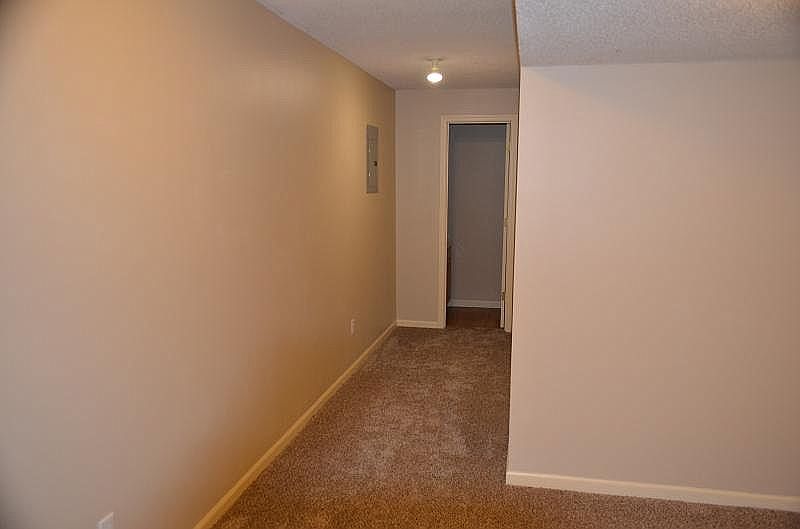 1st image of 7009 N Robinhood Ln