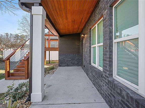 3rd image of 2847 Forrest Hills Dr SW
