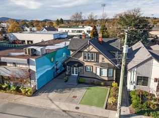1012 N Park St, Victoria, BC