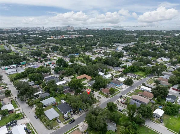 1930 29TH STREET, SARASOTA, FL 34234
