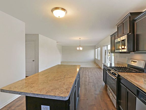 5th image of 1224 Viola Ln