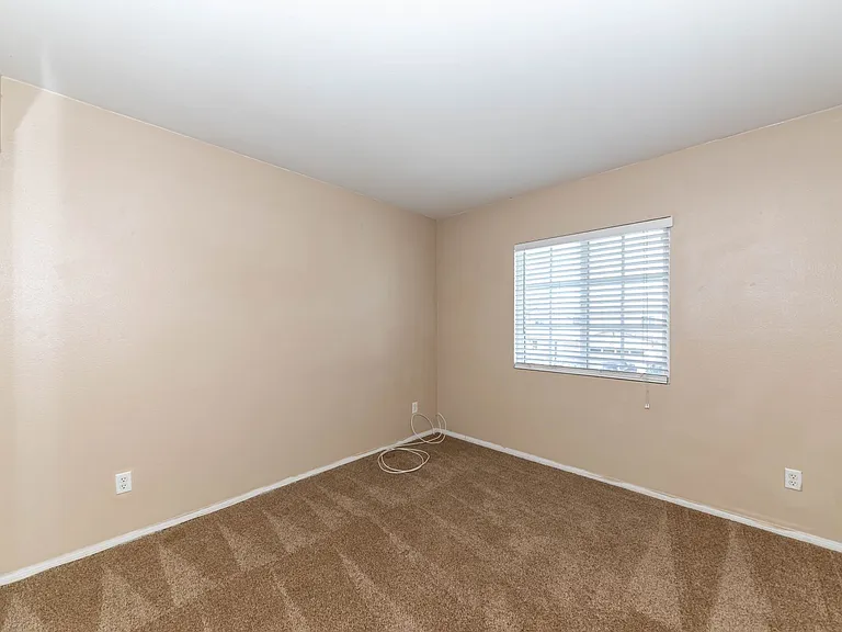 29359 Milford Ct — Photo 22
