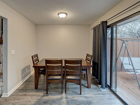 5th image of 3705 SW McDanial Ave