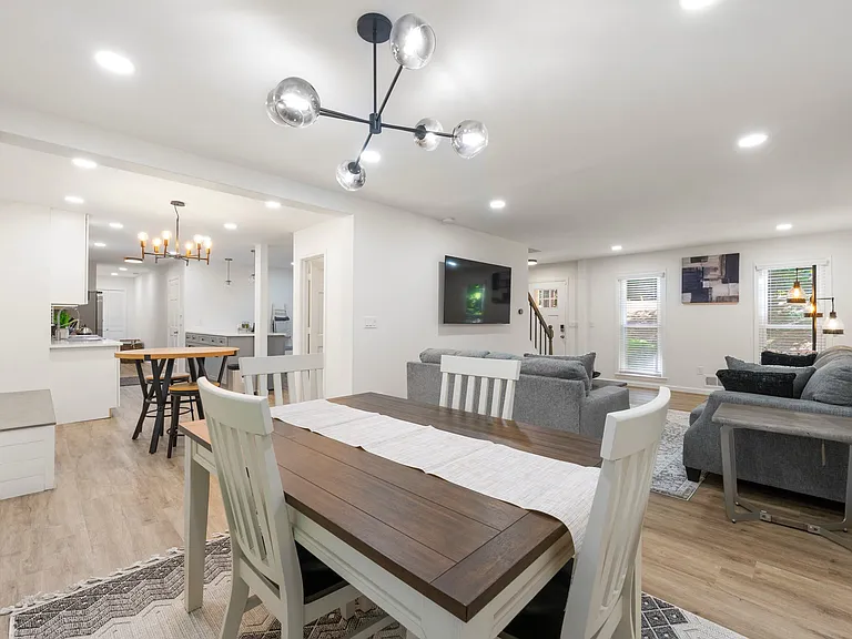5044 Waterford Dr SW — Photo 8