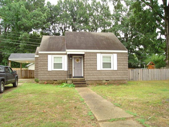 1st image of 169 Batesville Dr