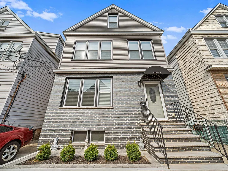 11 Obrien Ct — Photo 1