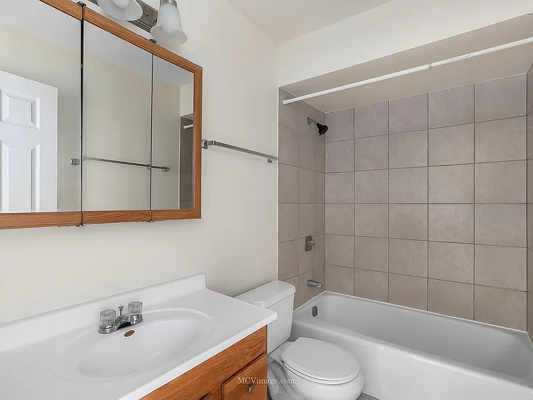 7731 Woodward Ave #1B — Photo 9